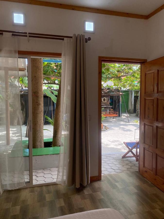 Moon Lodge Felidhoo Exterior photo