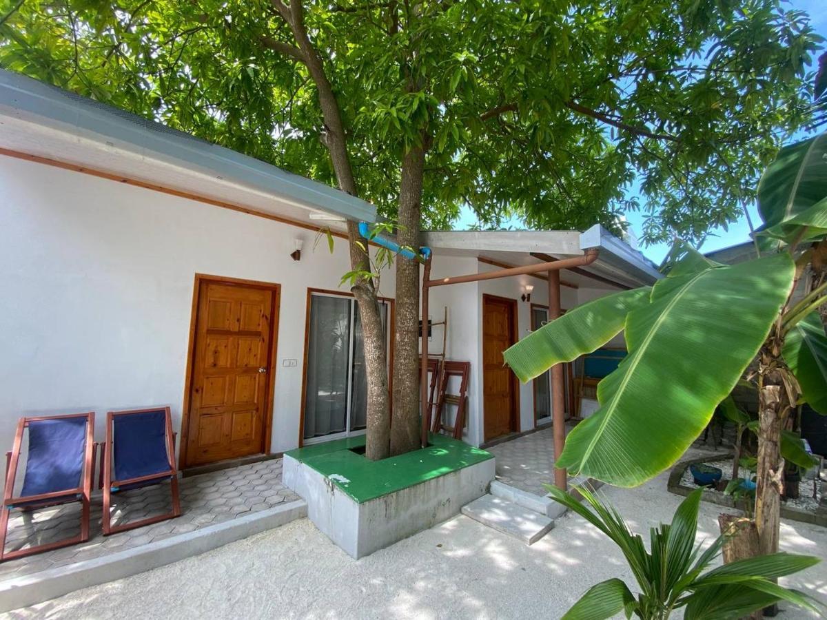 Moon Lodge Felidhoo Exterior photo